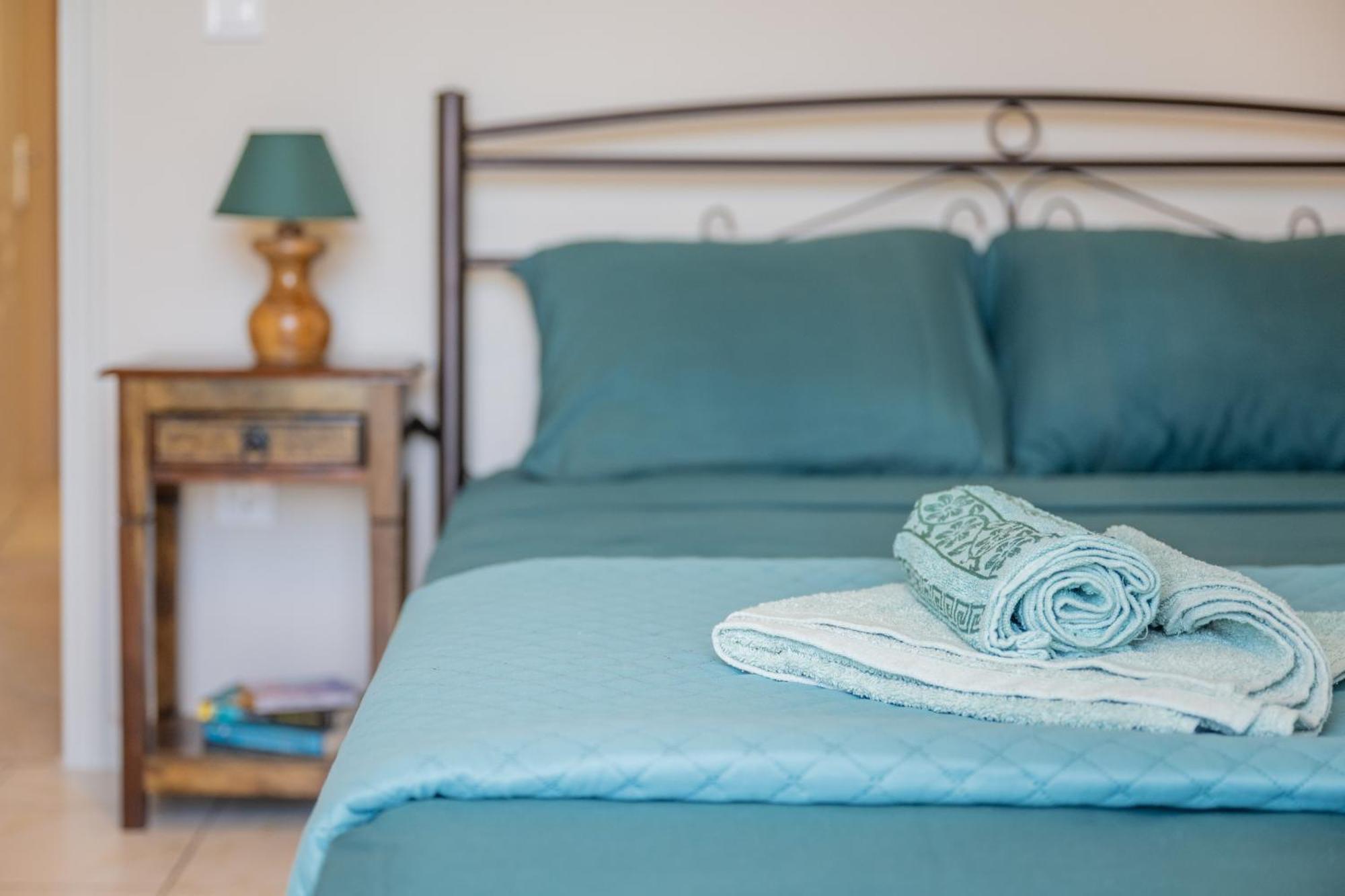 Apaggio Di Argostoli Apartments - Private Parking & Sea View Экстерьер фото